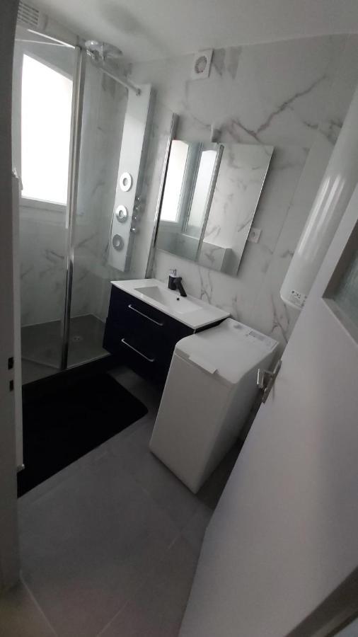 F3 Appartement 2 Chambre Un Salon Avec Wifi Saint-Jean-de-la-Ruelle Zewnętrze zdjęcie