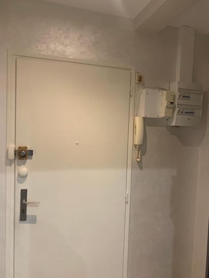 F3 Appartement 2 Chambre Un Salon Avec Wifi Saint-Jean-de-la-Ruelle Zewnętrze zdjęcie